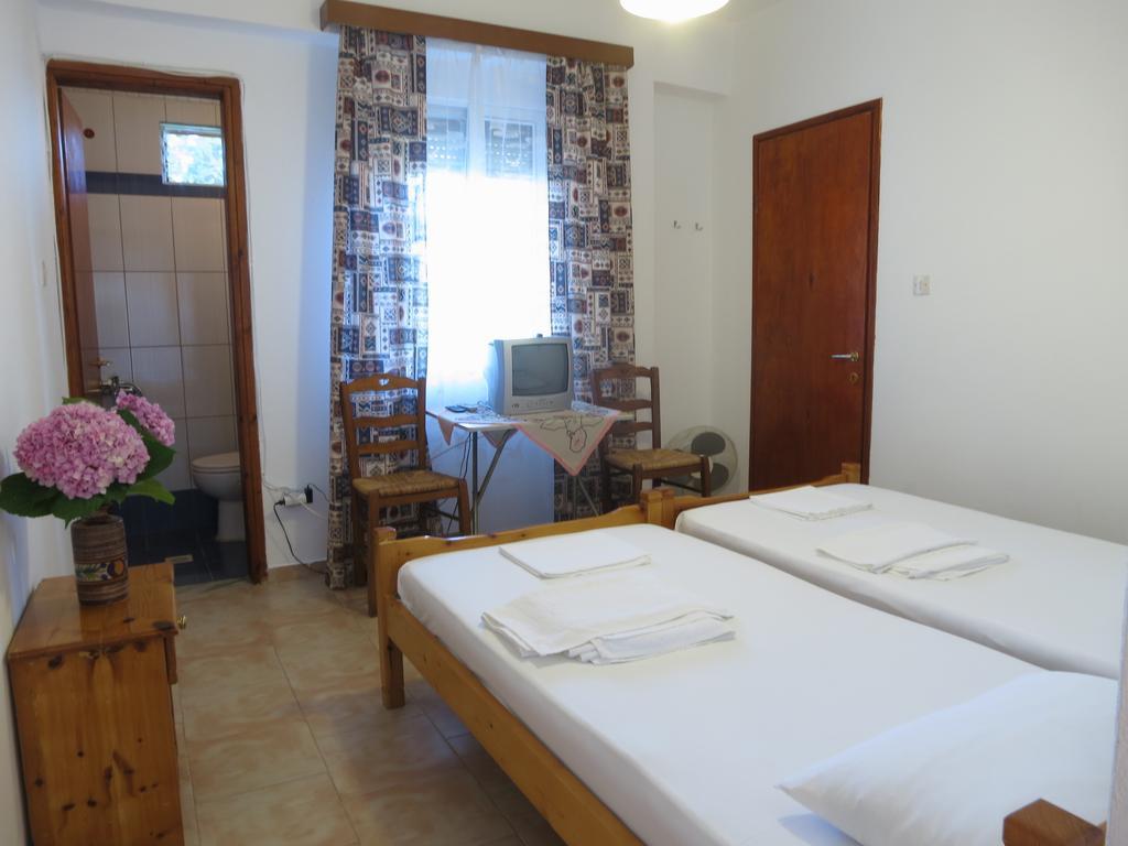 Panagiotis Apostoloudias Rooms Therma  Zimmer foto